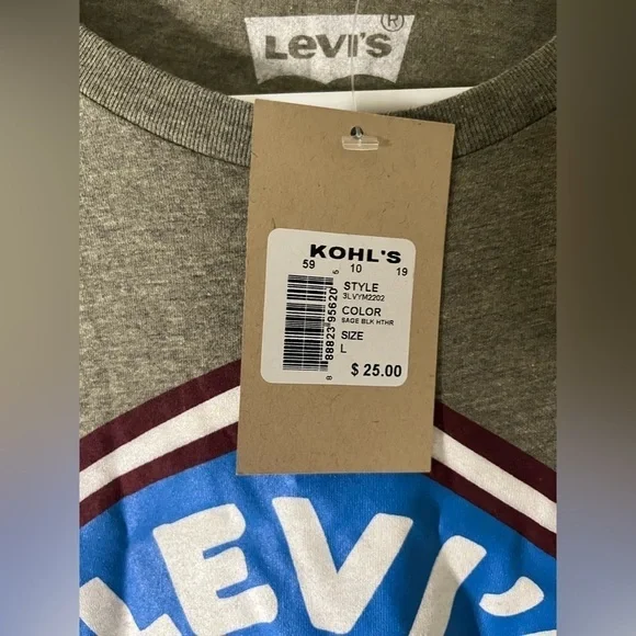 Levis Mens T Shirt Short Sleeve Graphic Mountains Logo Crew Neck Size L New - Picture 3 of 5